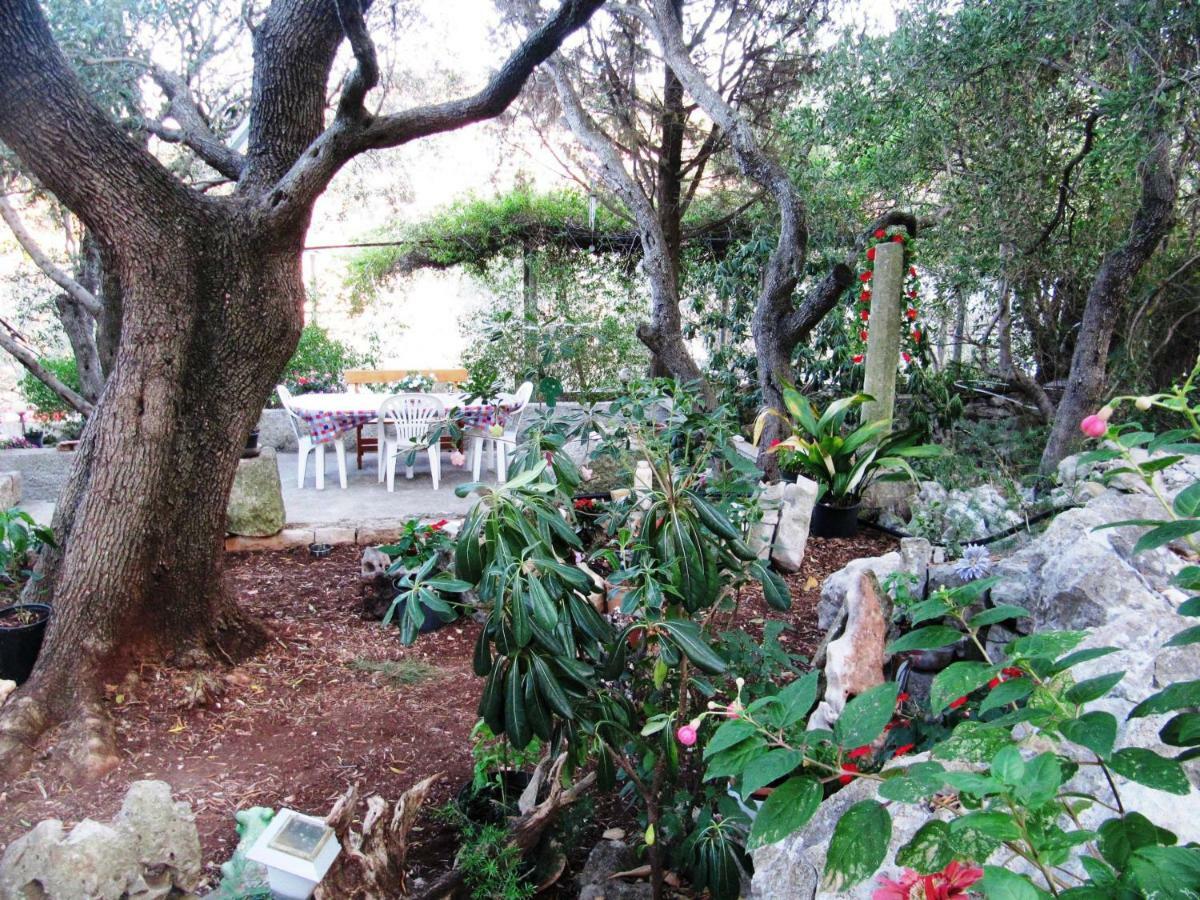 Apartmans And Rooms Dunjini Dvori Korcula Town Exterior foto